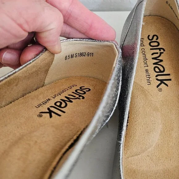 Softwalk Sonoma Womens Sz 6.5 Platinum Leather Slip On Ballet Flats Comfort Shoe - Picture 7 of 10